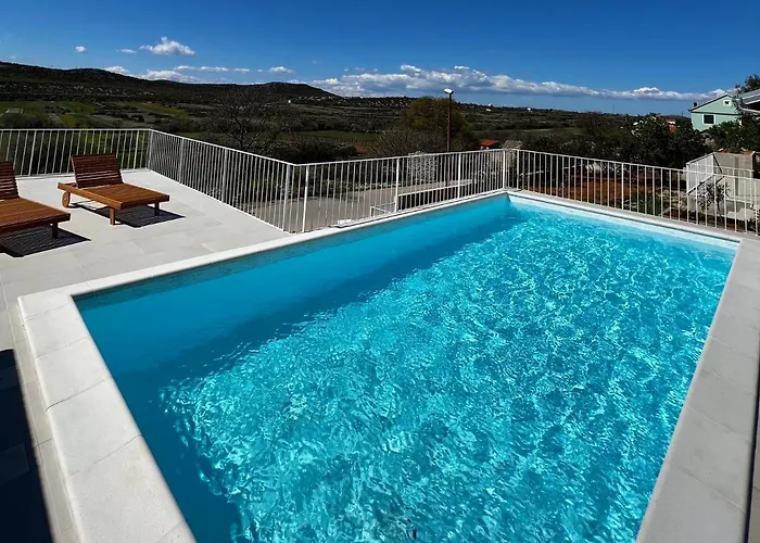 Vila Velim - Stunning View & Heated Private Pool Stankovci (Zadar)