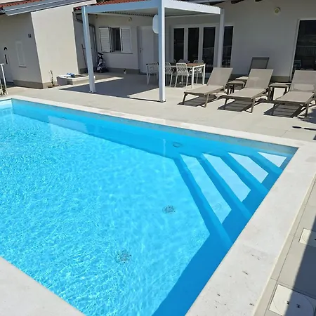 Velim - Stunning View & Heated Private Pool * Stankovci (Zadar)