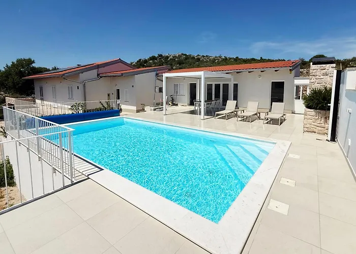 Velim - Stunning View & Heated Private Pool 빌라 Stankovci (Zadar)